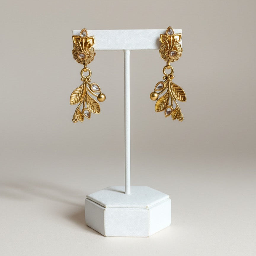 Gold-Plated Necklace, Earrings & Maang Tikka Set – Leaf Design with Stone Detailing and Elegant Finish