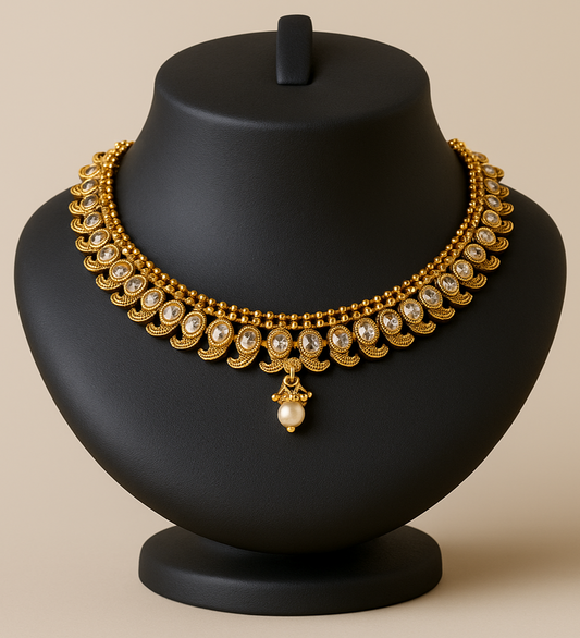 Golden Grace Kundan Necklace Set with Pearl Drops – Traditional Jewelry