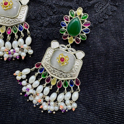 Oxidized Silver Polki & Cat-Eye Stone Chandelier Earrings | Pearl Cluster Drops & Red Accent | Premium Traditional Indian Jhumki Style