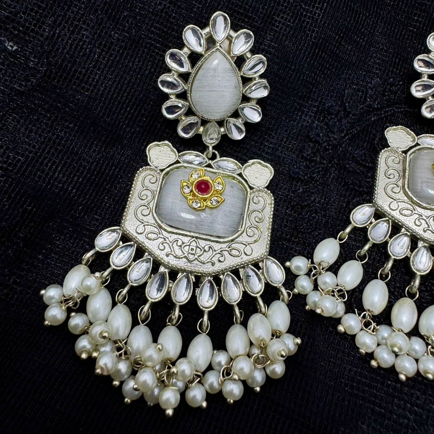 Oxidized Silver Polki & Cat-Eye Stone Chandelier Earrings | Pearl Cluster Drops & Red Accent | Premium Traditional Indian Jhumki Style