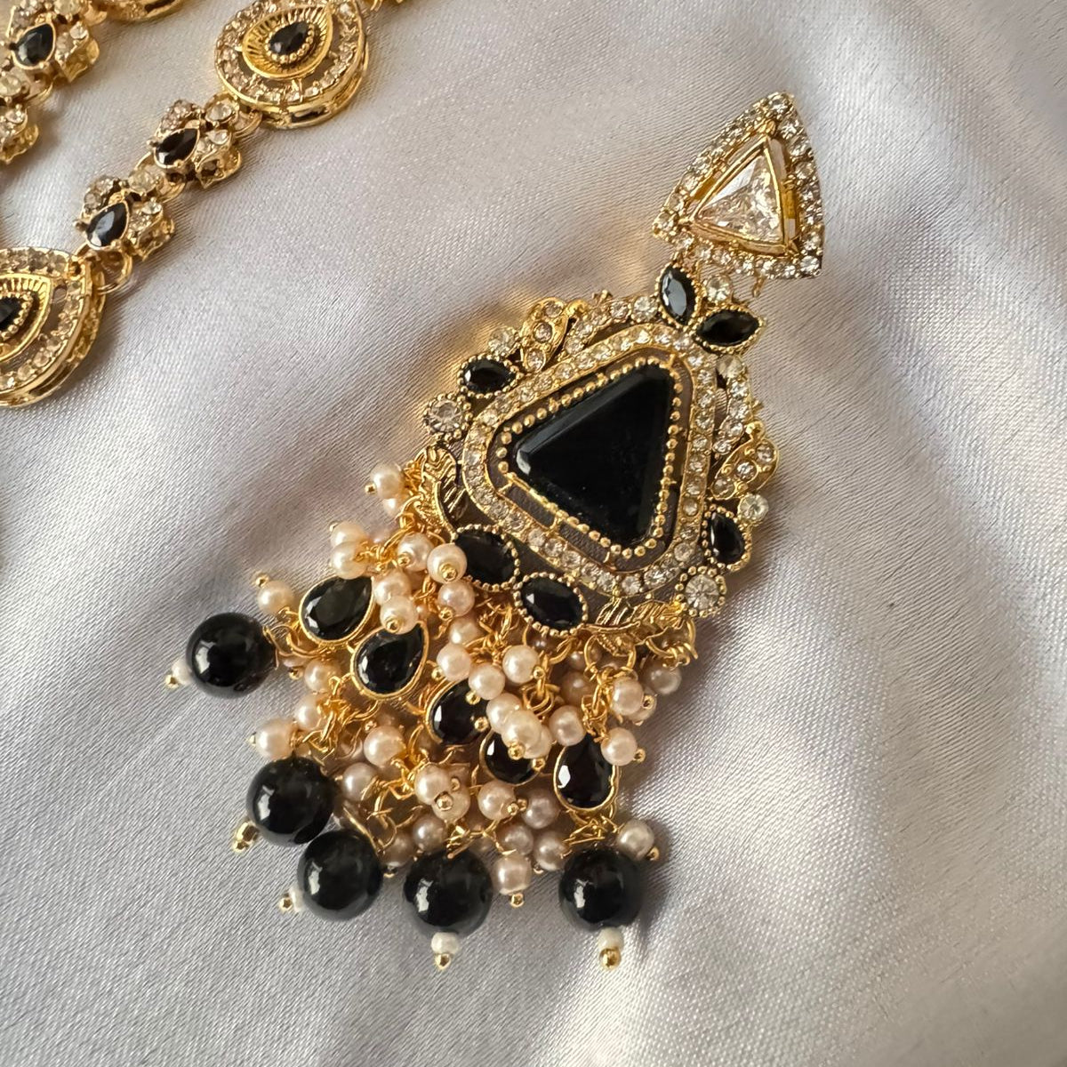 Elegant Gold-Plated Kundan Triangle Stone Necklace, Earrings & Tikka set