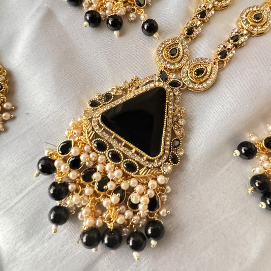 Elegant Gold-Plated Kundan Triangle Stone Necklace, Earrings & Tikka set