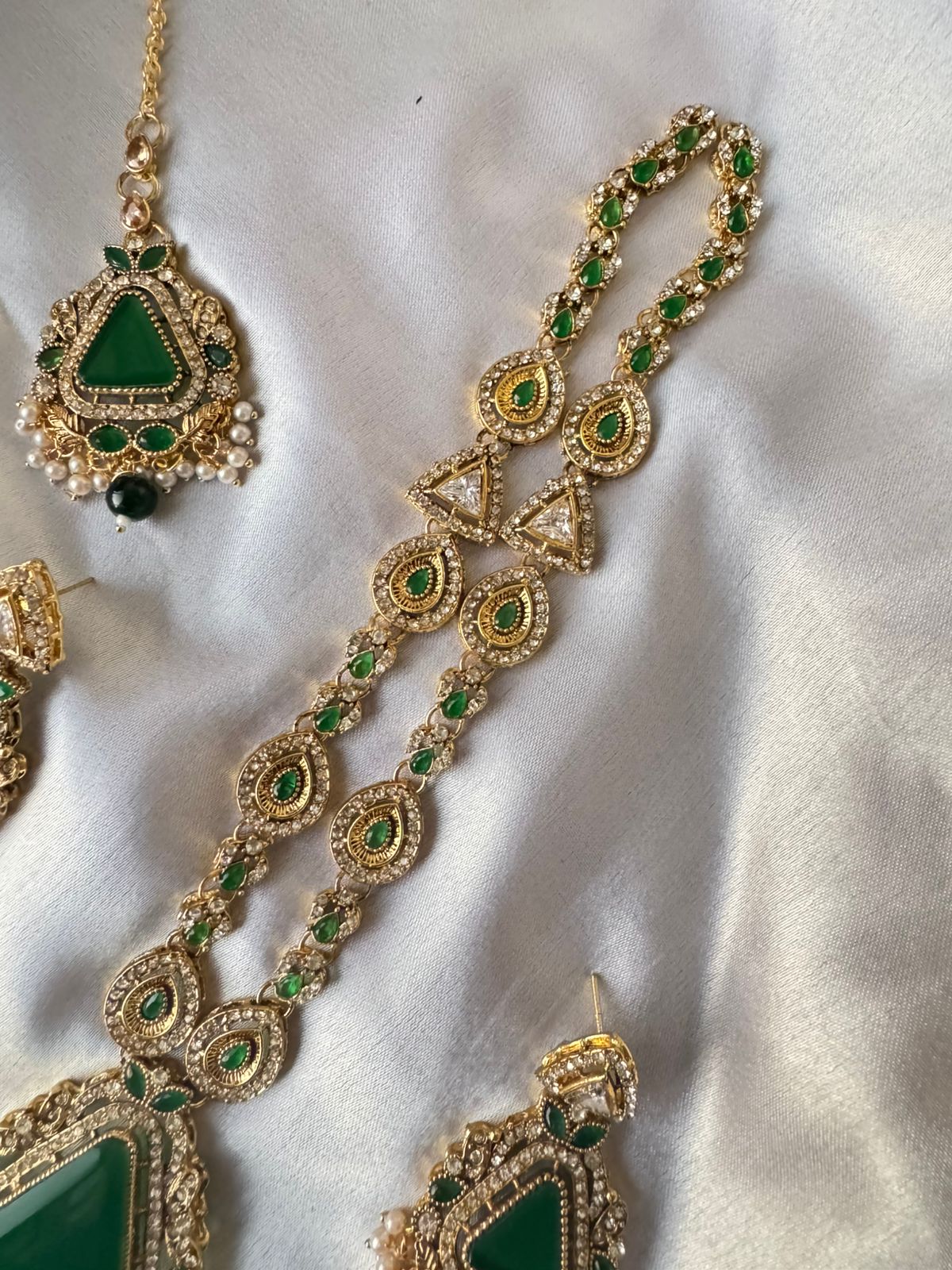 Elegant Gold-Plated Kundan Triangle Stone Necklace, Earrings & Tikka set