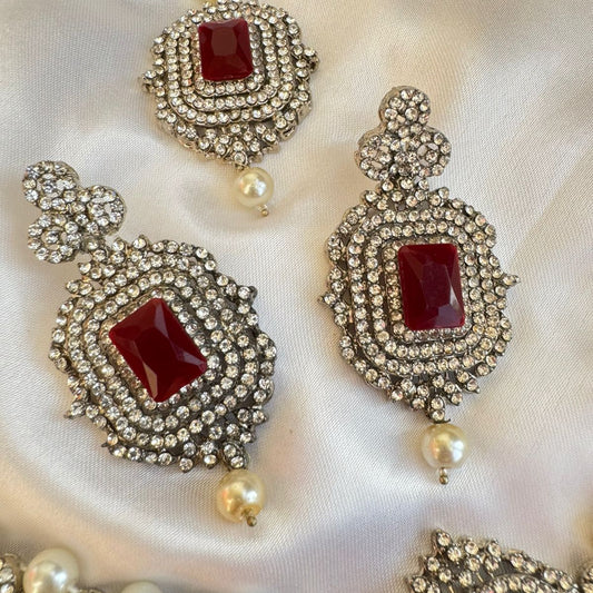 Antique Silver Finish Polki Style with Pearls Choker Necklace Set