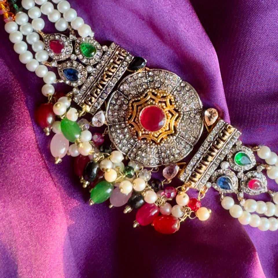 Turkish-Inspired Pearl & Crystal Statement Jewelry Set - Choker, Earrings & Headpiece