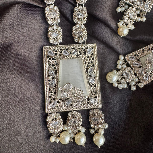 Gold & Silver Plated Kundan Necklace & Earrings Set Traditional Ethnic Jewelry with Pearl Drops