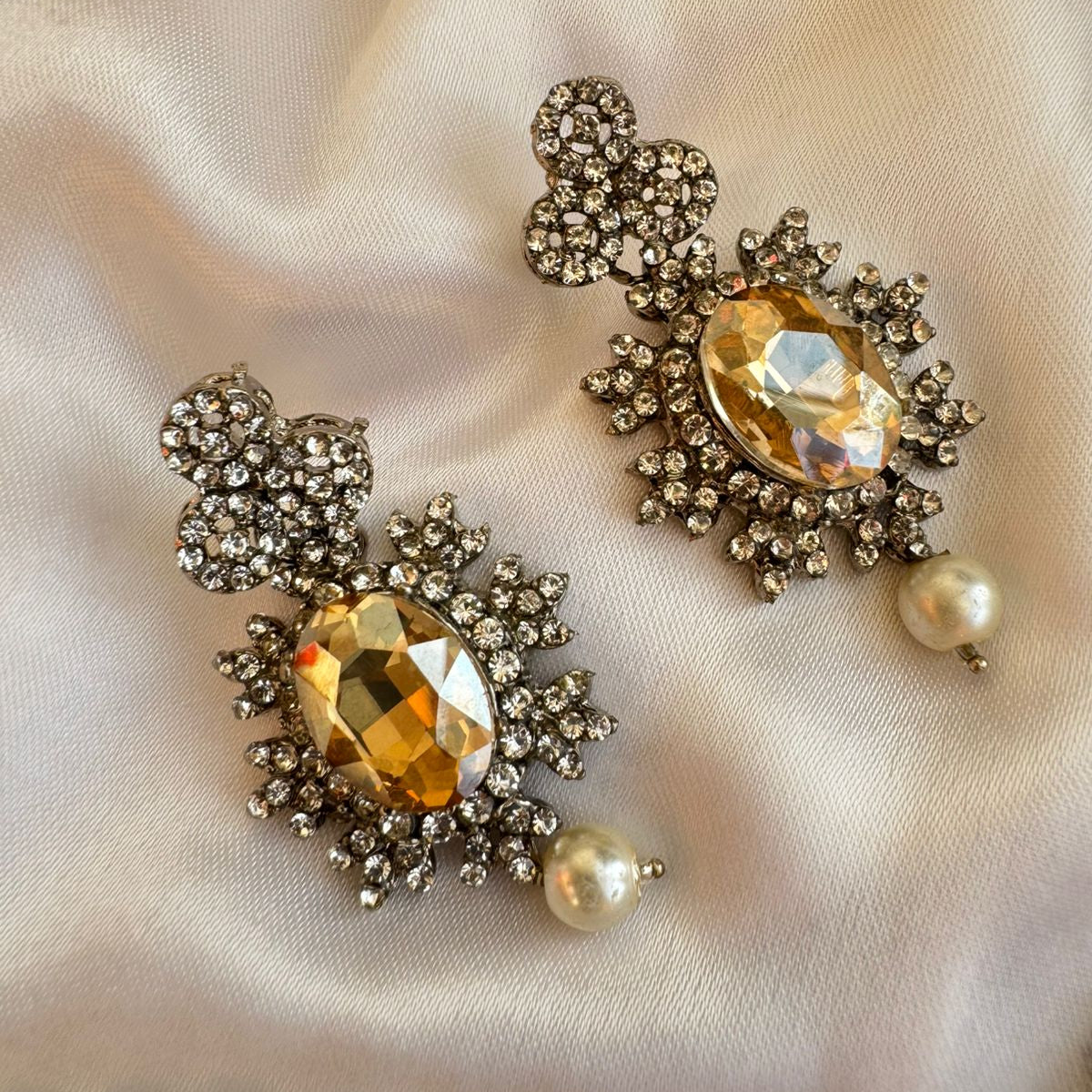 Antique Silver Finish Multi-Strand Faux Pearl Choker Necklace Set