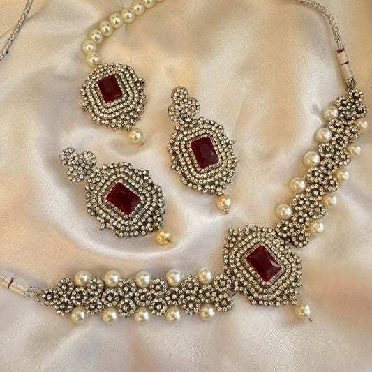 Antique Silver Finish Polki Style with Pearls Choker Necklace Set